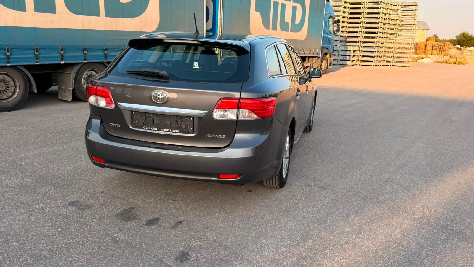 Toyota Avensis 1.8 БЕНЗИН  EURO5, снимка 3 - Автомобили и джипове - 55334580