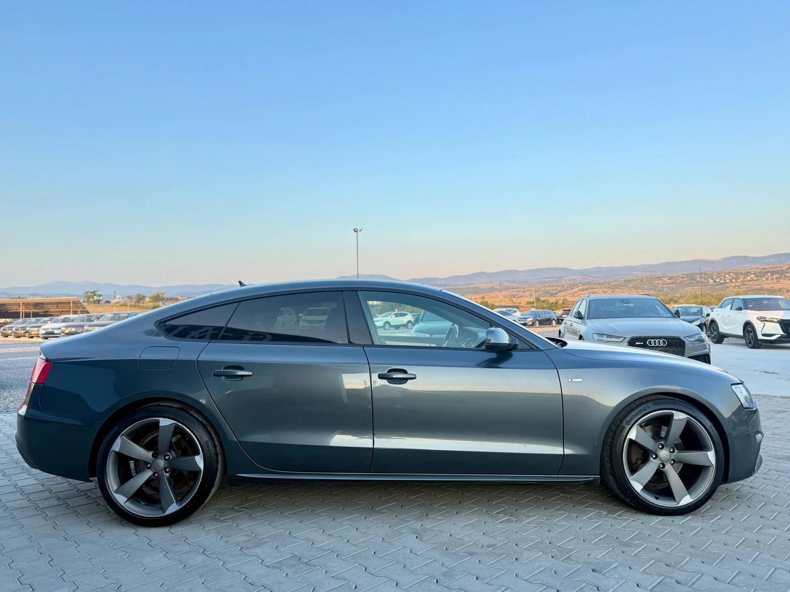 Audi A5 3.0TDI Quattro Собствен лизинг !!!, снимка 4 - Автомобили и джипове - 55636098