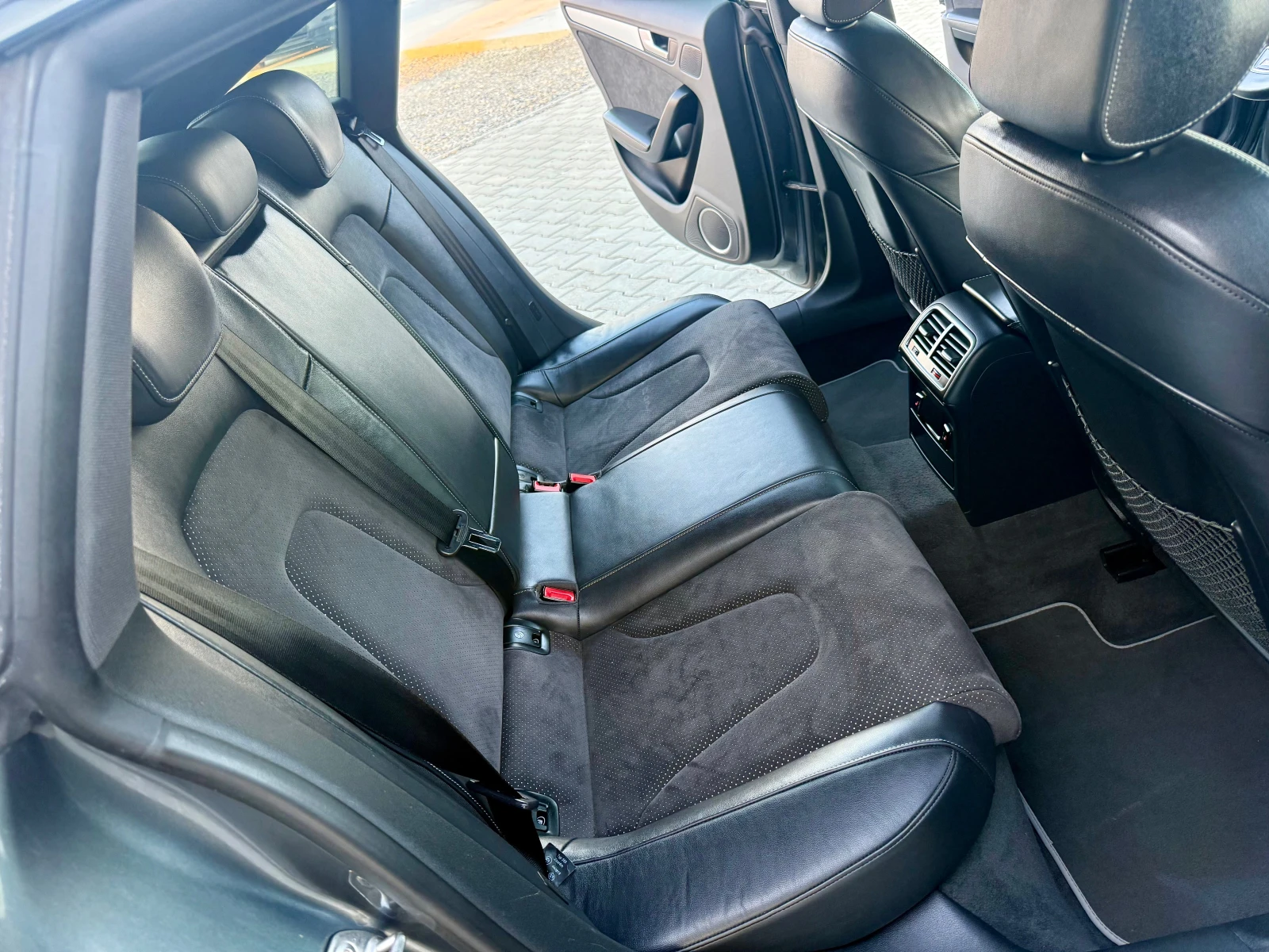 Audi A5 3.0TDI Quattro Собствен лизинг !!!, снимка 12 - Автомобили и джипове - 55636098