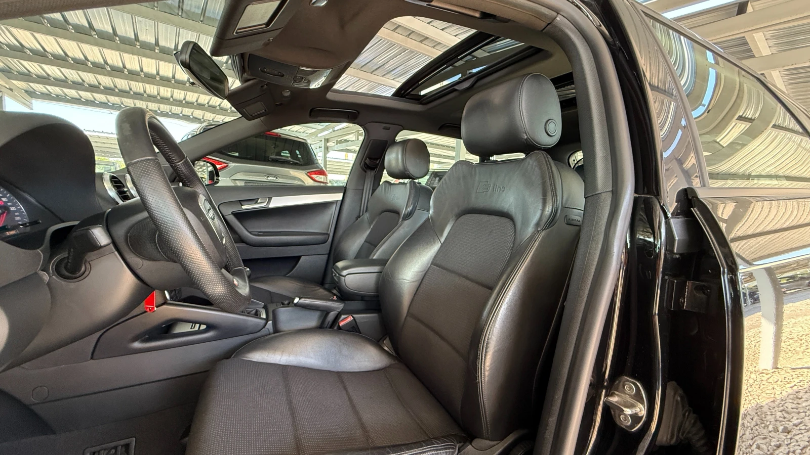 Audi A3 1.2TFSI-105кс-Sline-ПАНОРАМА/КСЕНОН/КОЖА/ИТАЛИЯ, снимка 11 - Автомобили и джипове - 55732455