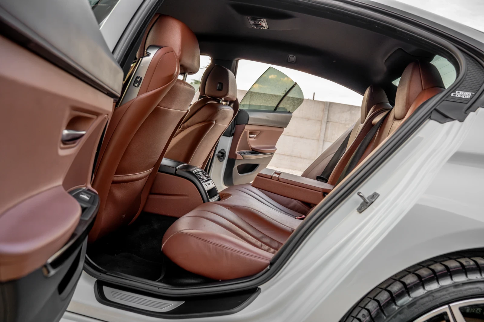 BMW 640 Gran Coupe FULL LED , снимка 12 - Автомобили и джипове - 55775181