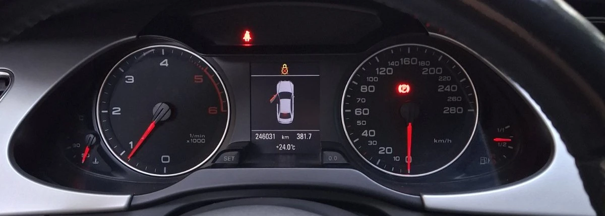 Audi A4 B8, снимка 11 - Автомобили и джипове - 56227912