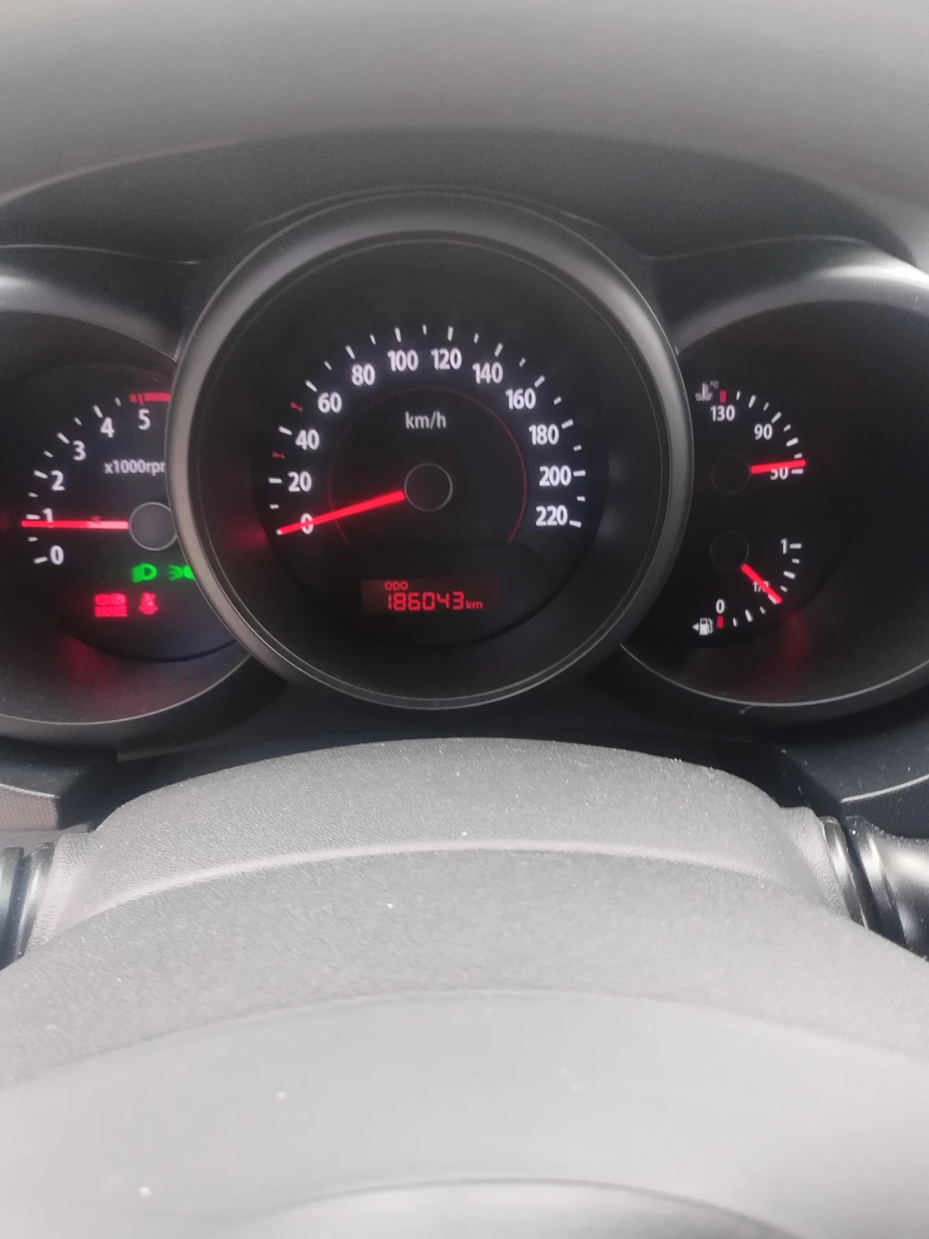 Kia Soul 1.6 CRDi, снимка 9 - Автомобили и джипове - 56295500