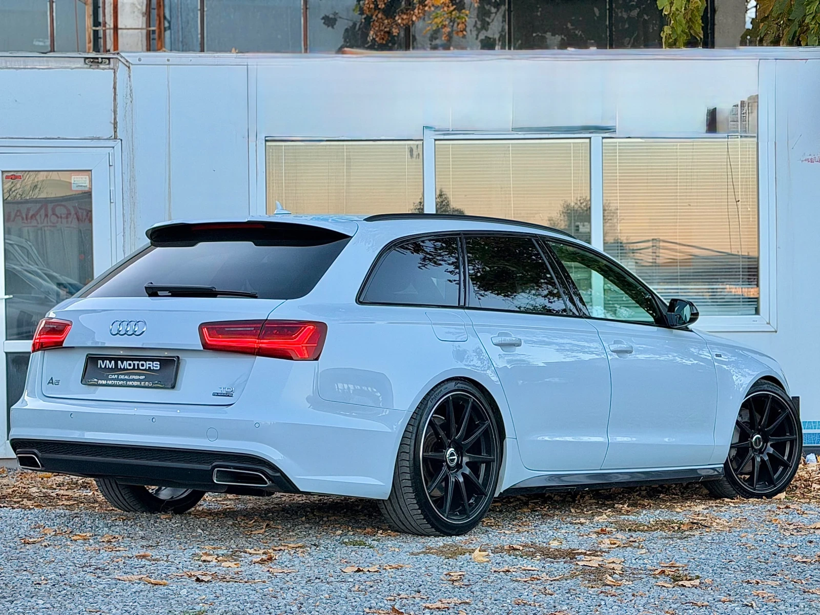 Audi A6 3.0TDI* QUATTRO* SLINE* MATRIX* PANO* , снимка 6 - Автомобили и джипове - 56646904