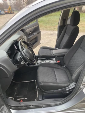 Mitsubishi Outlander Фейслифт Автоматик 4х4, снимка 11