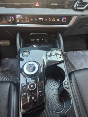 Kia Sportage Kia Sportage 1.6 T 180 к.с. 4x2 наличен в БГ, снимка 11