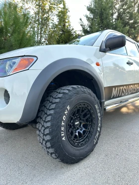 Mitsubishi L200 - [6] 