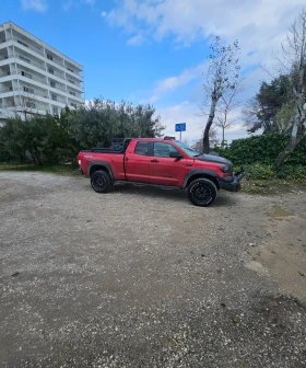 Toyota Tundra 5.7 , снимка 5