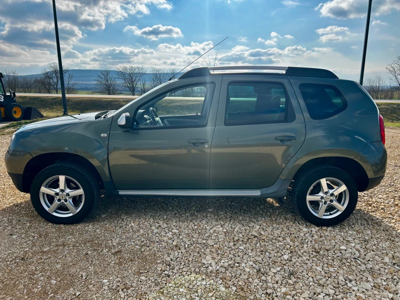 Dacia Duster 1.5 dCi, снимка 2 - Автомобили и джипове - 48964873