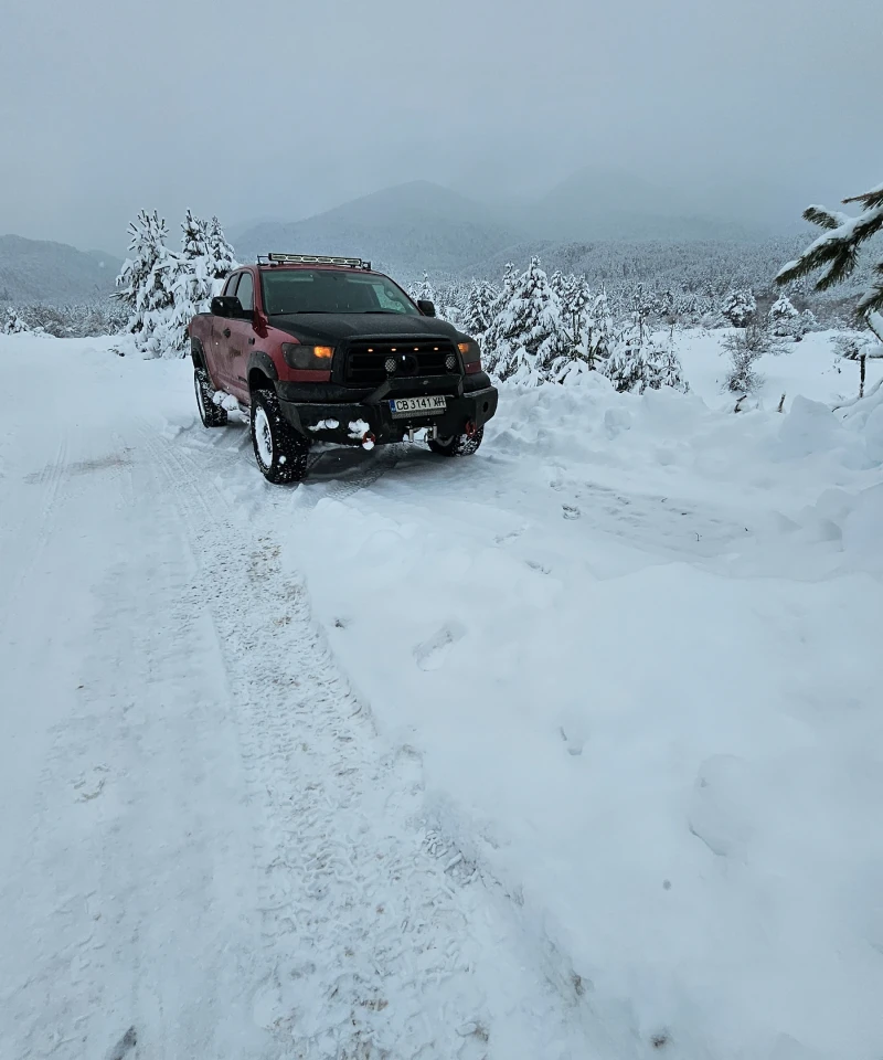 Toyota Tundra 5.7 , снимка 7 - Автомобили и джипове - 49353854