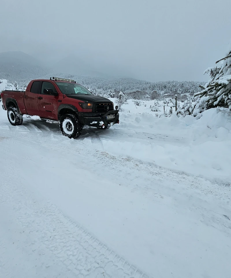 Toyota Tundra 5.7 , снимка 6 - Автомобили и джипове - 49353854