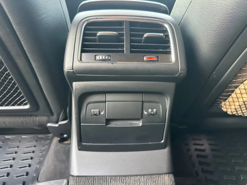 Audi Q5 3.2 V6 FSI Quattro, S-Line Premium Plus, снимка 17 - Автомобили и джипове - 52487448