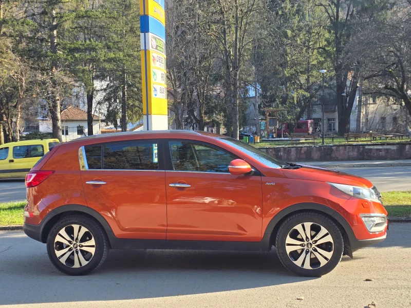 Kia Sportage 2.0crDi 184 к.с. 4Х4, снимка 4 - Автомобили и джипове - 52935699