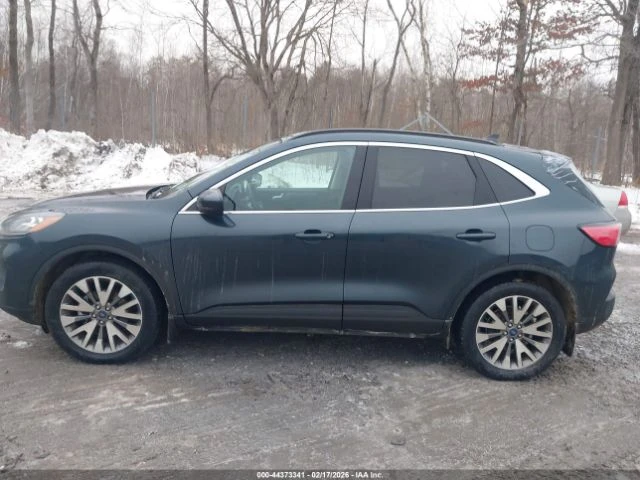 Ford Escape TITANIUM - изображение 5