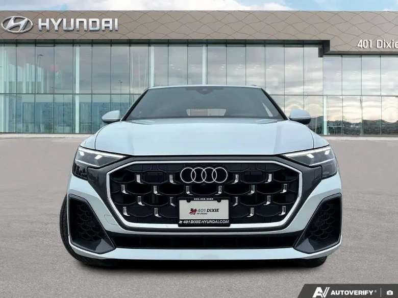 Audi Q7 ДИСТРОНИК | ПАНОРАМА | БЕЗ ИНЦИДЕНТИ, снимка 2 - Автомобили и джипове - 56114105