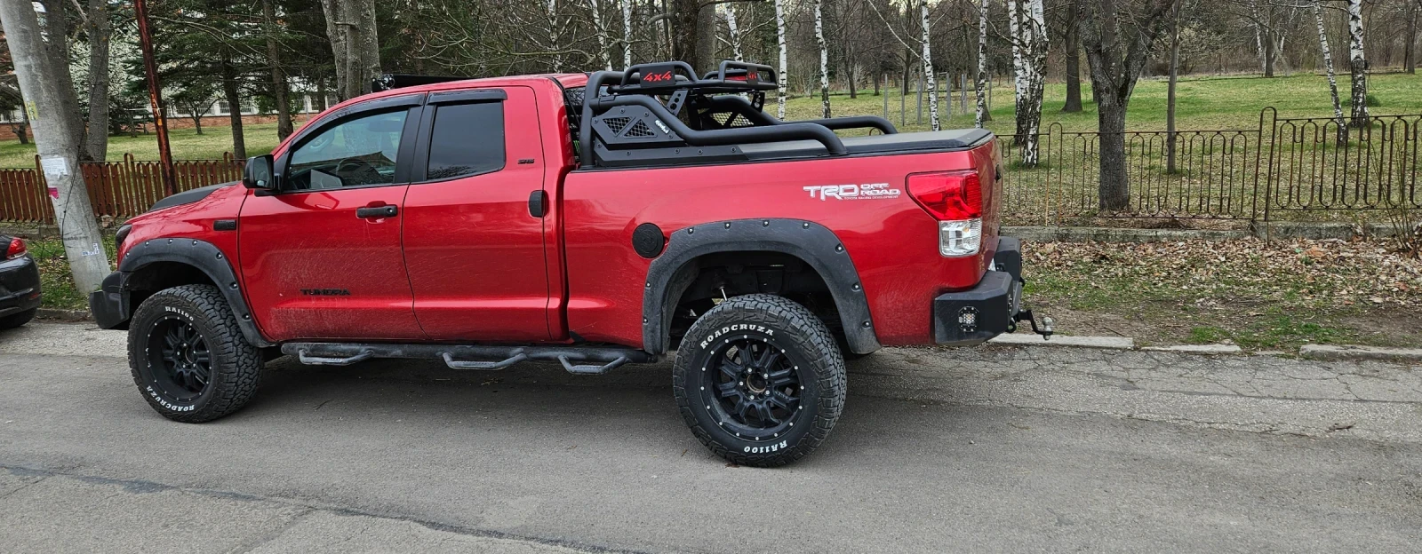 Toyota Tundra 5.7 V8  - изображение 2