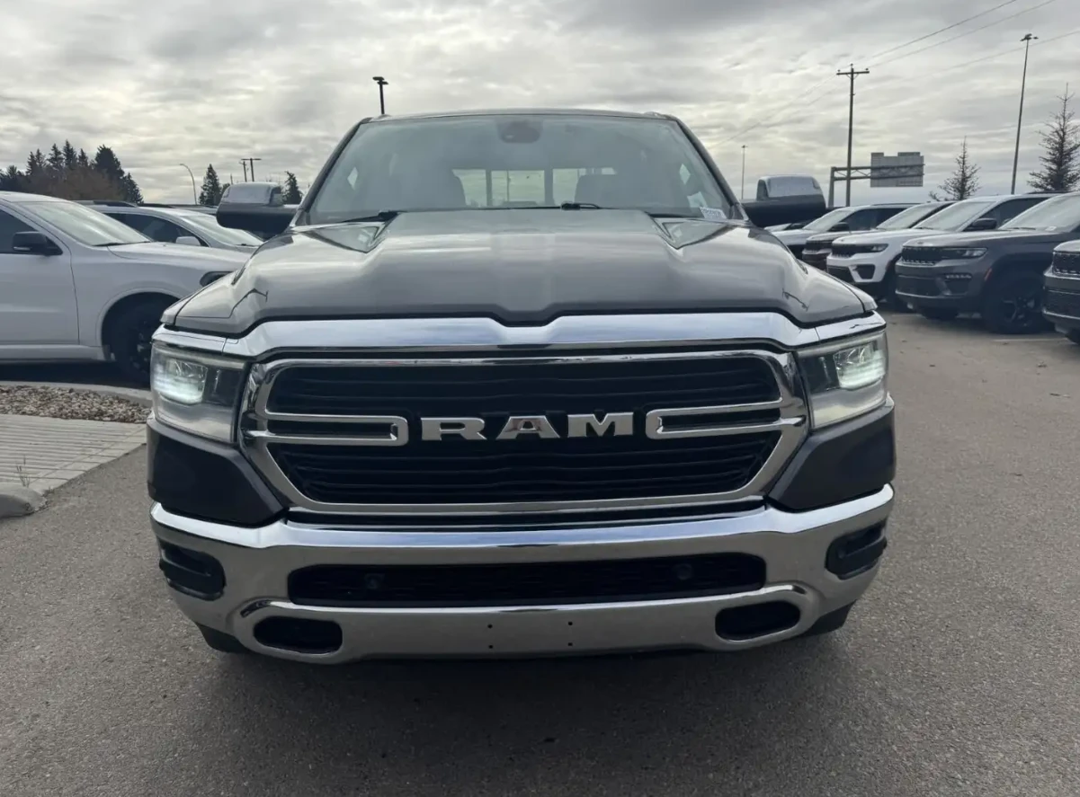 Dodge RAM 1500 2019 RAM 1500 Big Horn - изображение 2