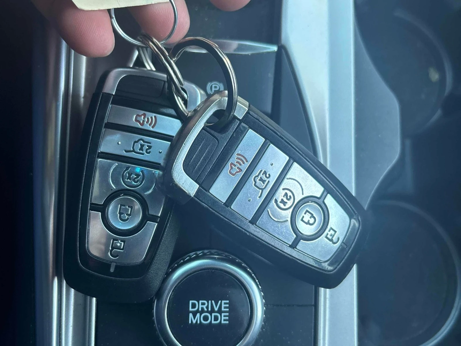 Ford Explorer Limited CARFAX    | Mobile.bg   11