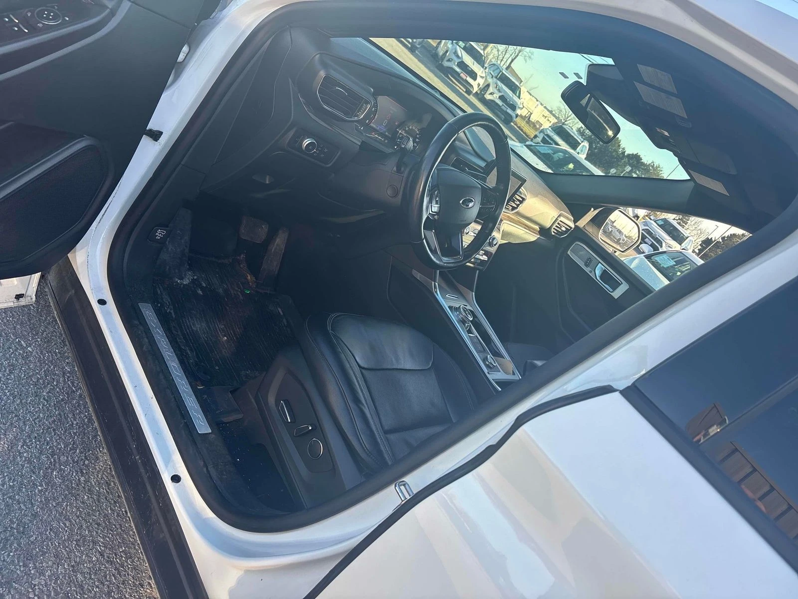 Ford Explorer Limited CARFAX    | Mobile.bg   6