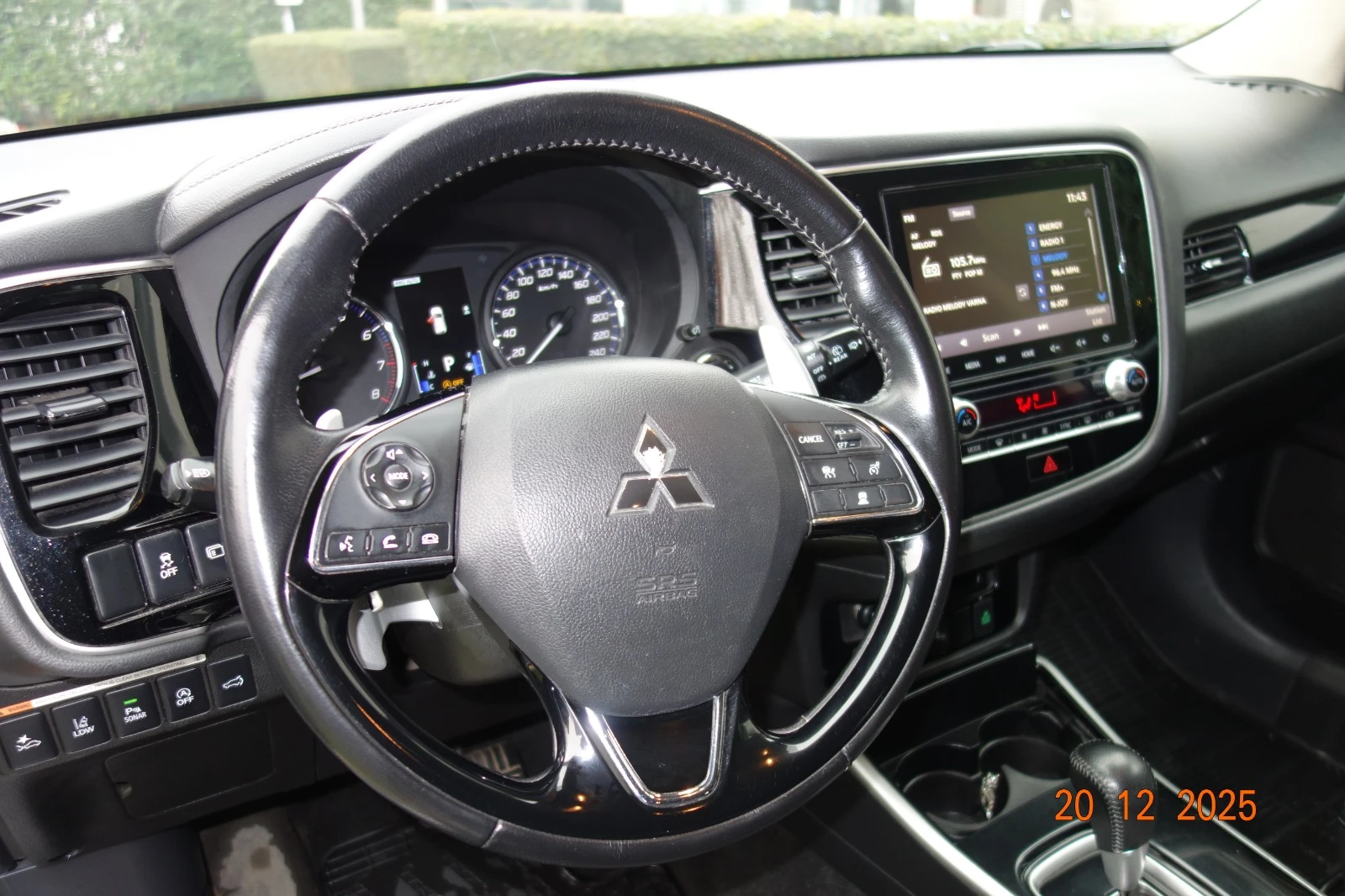 Mitsubishi Outlander  - изображение 3