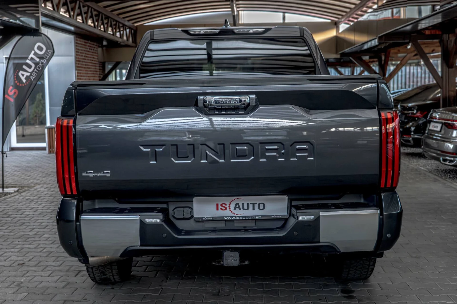 Toyota Tundra 3.5 i-Force/Hybrid/Virtual/Камера/Обдухване, снимка 4 - Автомобили и джипове - 53821979