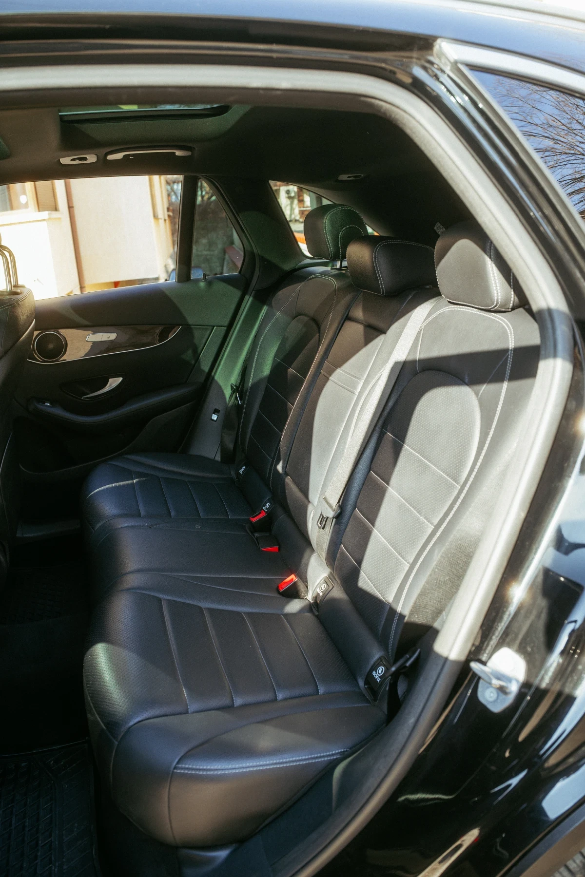 Mercedes-Benz GLC 300  4MATIC AMG PACK 152600 КМ 9G TRONIC, снимка 16 - Автомобили и джипове - 53849335