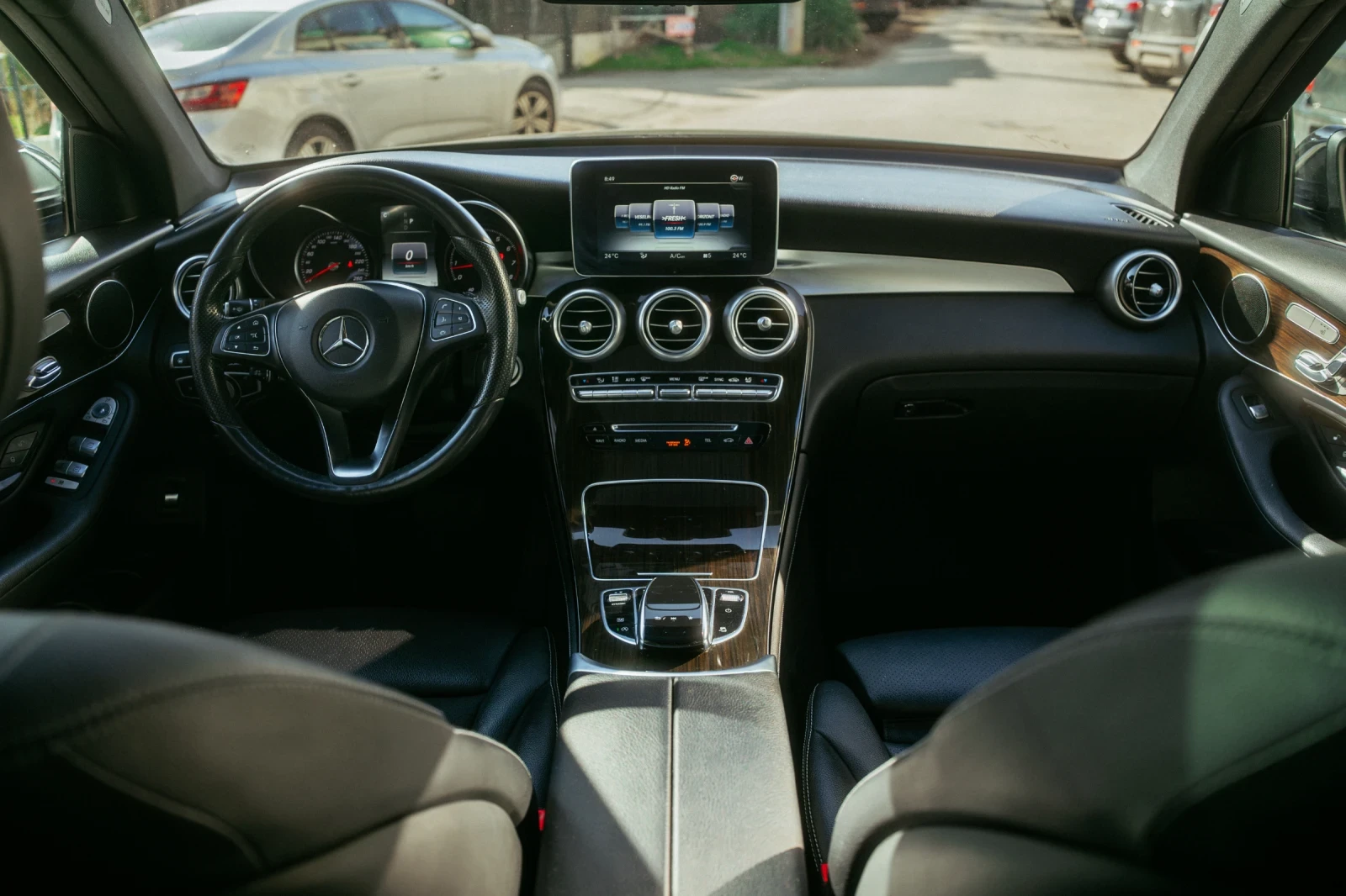 Mercedes-Benz GLC 300  4MATIC AMG PACK 152600 КМ 9G TRONIC, снимка 5 - Автомобили и джипове - 53849335