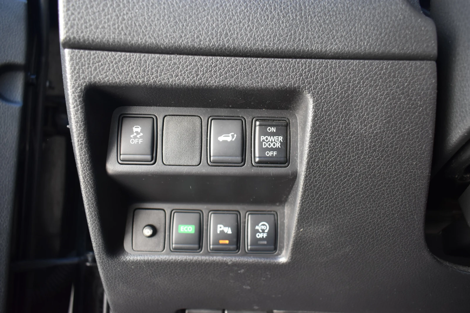 Nissan X-trail 2.0D* 177h.p* AUTOMAT* 6+ 1, снимка 17 - Автомобили и джипове - 54166398