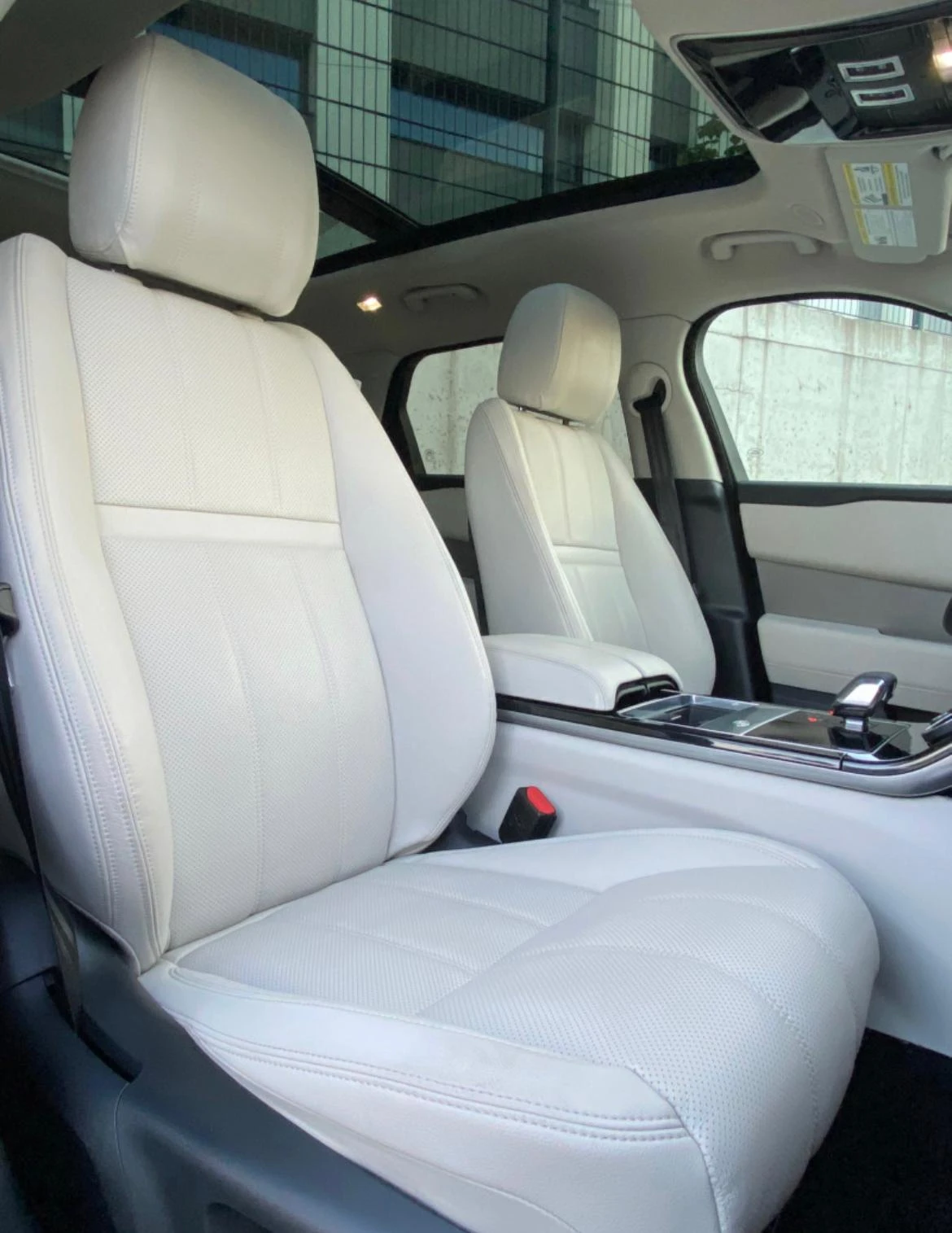 Land Rover Range Rover Velar 2.0 250hp , снимка 6 - Автомобили и джипове - 54174292