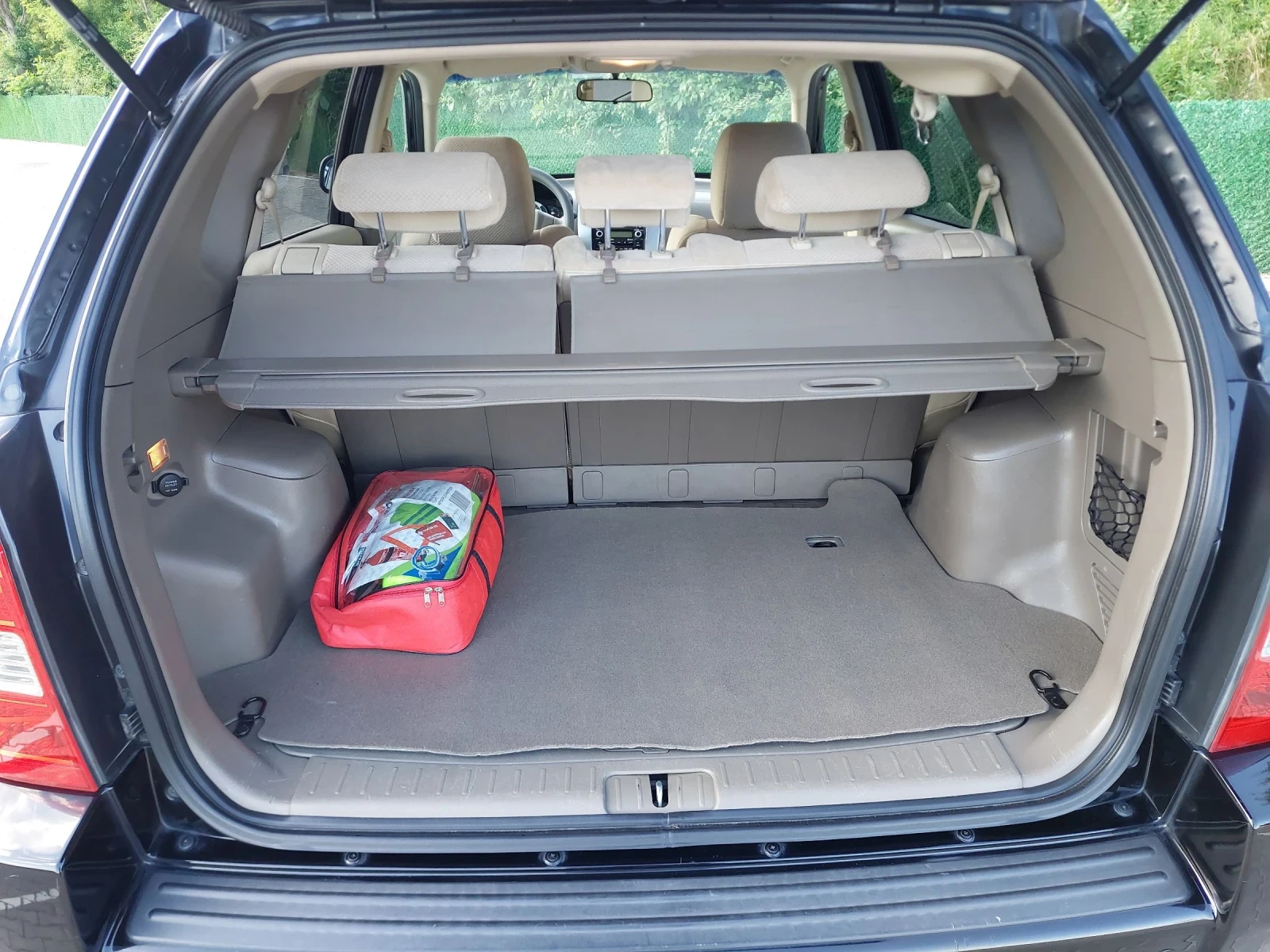 Hyundai Tucson 2.0crdi, снимка 12 - Автомобили и джипове - 54742125