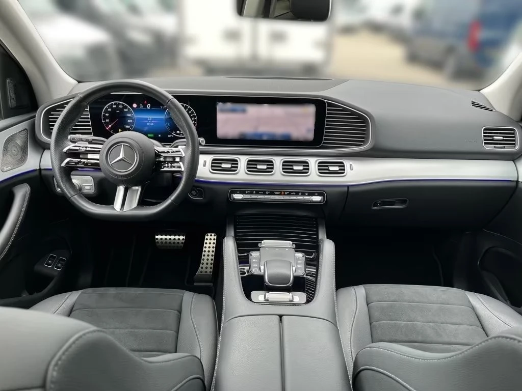 Mercedes-Benz GLE 400 e / AMG / NIGHT / BURM / PANO / 360 / MULTIBEAM / , снимка 8 - Автомобили и джипове - 55815785