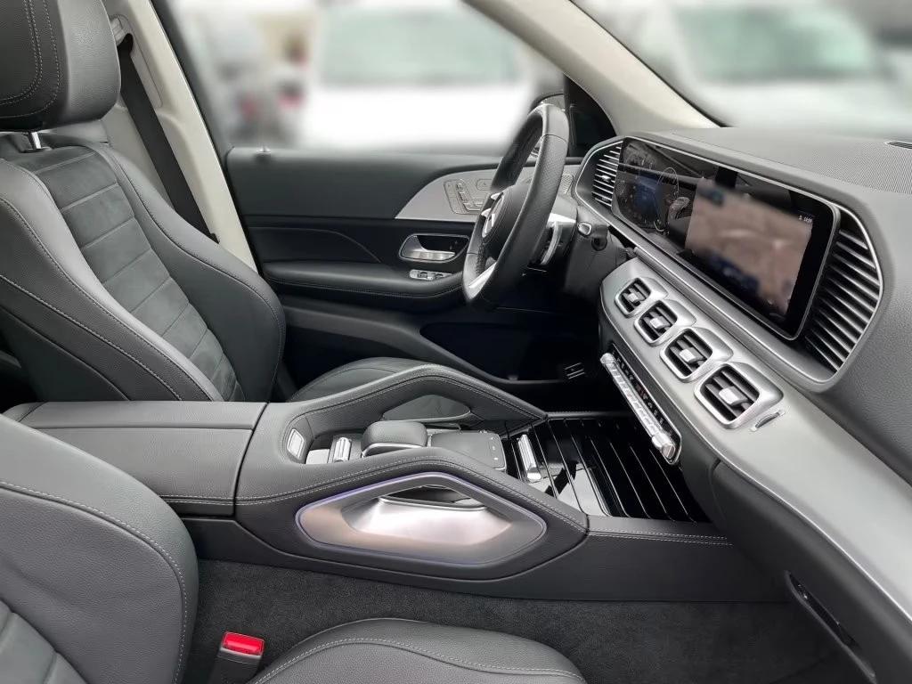 Mercedes-Benz GLE 400 e / AMG / NIGHT / BURM / PANO / 360 / MULTIBEAM / , снимка 12 - Автомобили и джипове - 55815785
