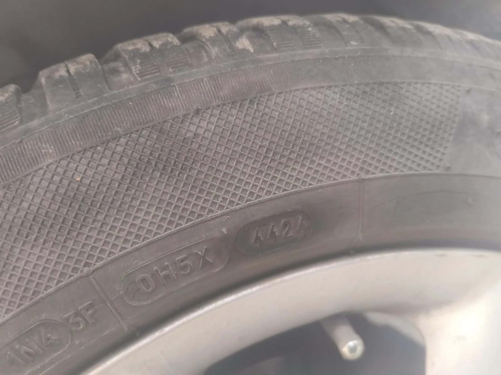Nissan Juke, снимка 8 - Автомобили и джипове - 56356064