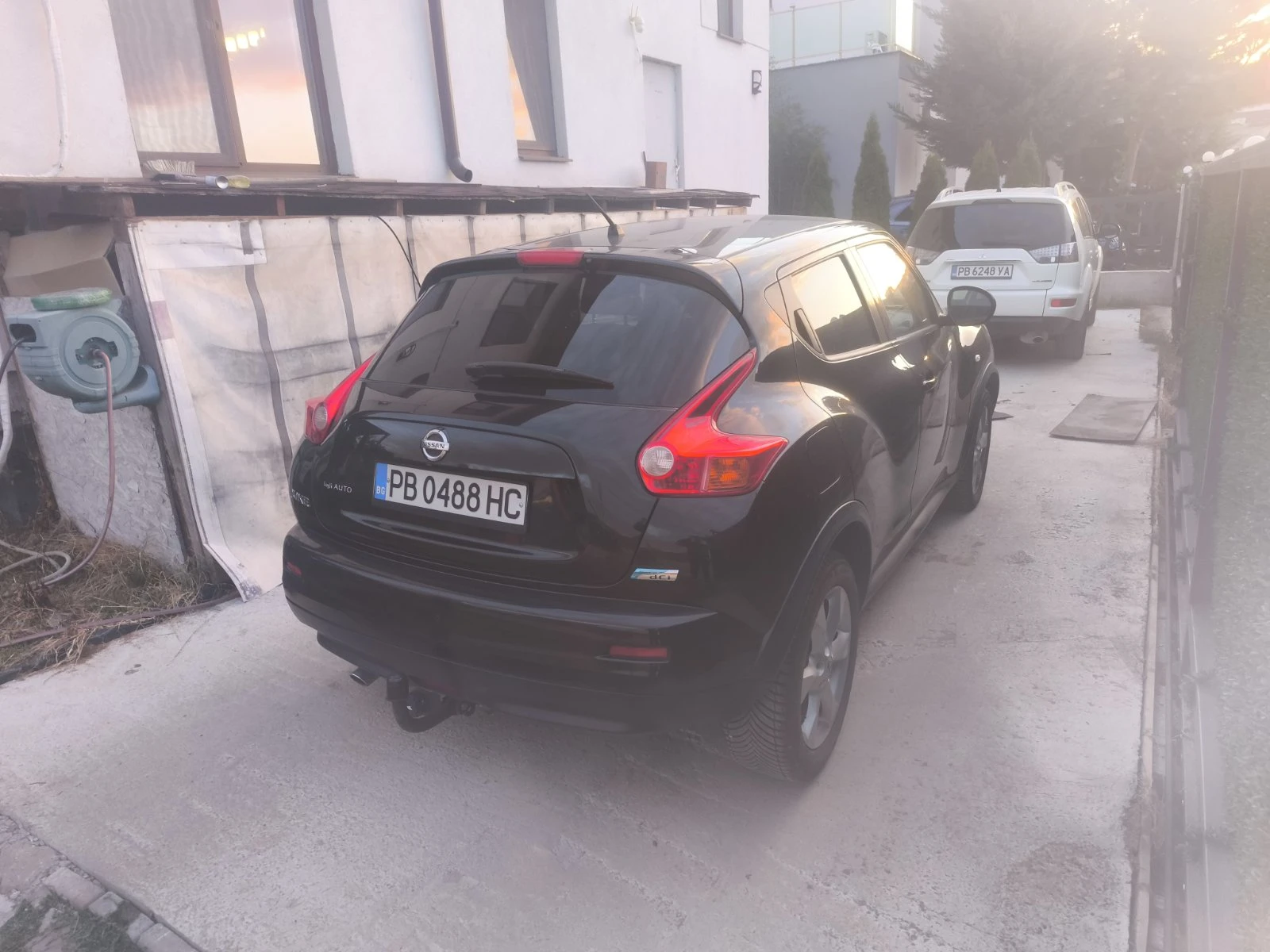 Nissan Juke, снимка 3 - Автомобили и джипове - 56356064