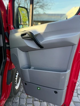 Mercedes-Benz Sprinter 213 cdi Clima 6 скорости Перфектен! 2013г | Auto.bg — изображение 11