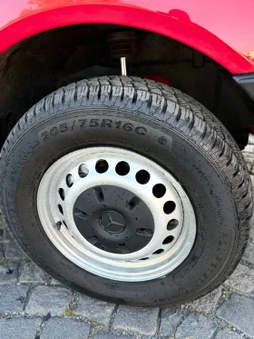 Mercedes-Benz Sprinter 213 cdi Clima 6 скорости Перфектен! 2013г | Auto.bg — изображение 9