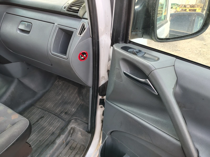 Mercedes-Benz Vito 111CDI, снимка 9 - Бусове и автобуси - 52836746
