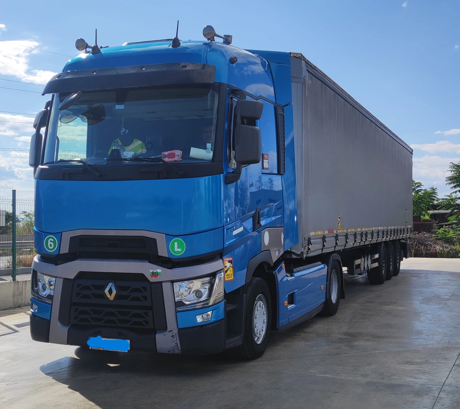 Renault T 520