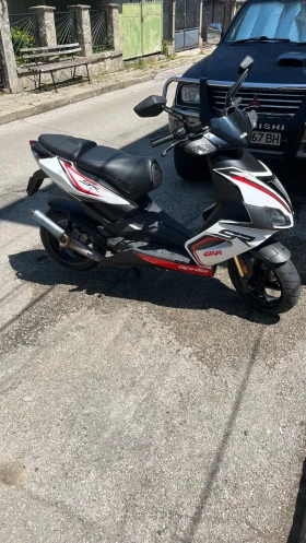 Обява за продажба на Aprilia Sr ~3 800 лв. - изображение 2