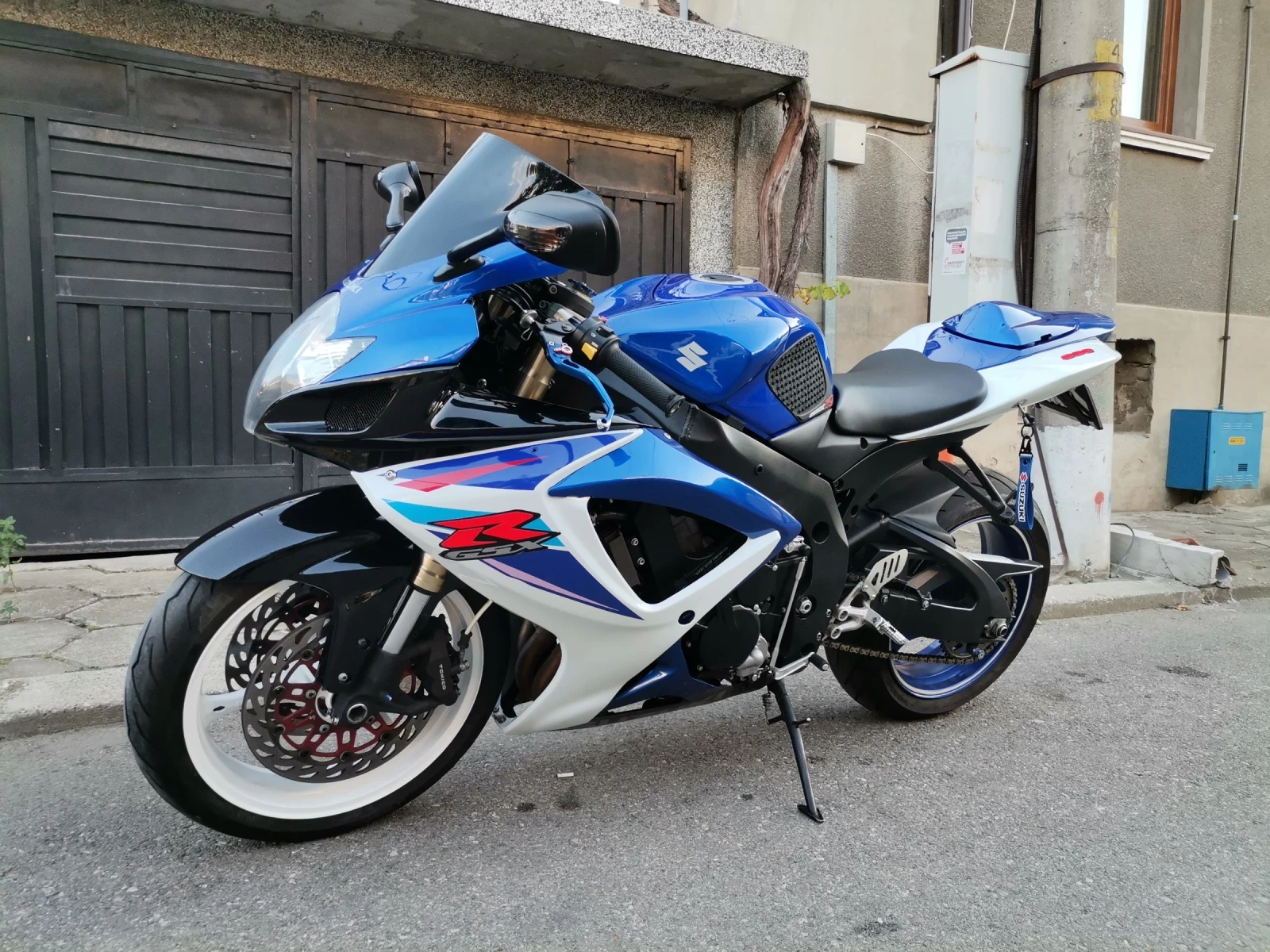 Suzuki Gsxr К6 600