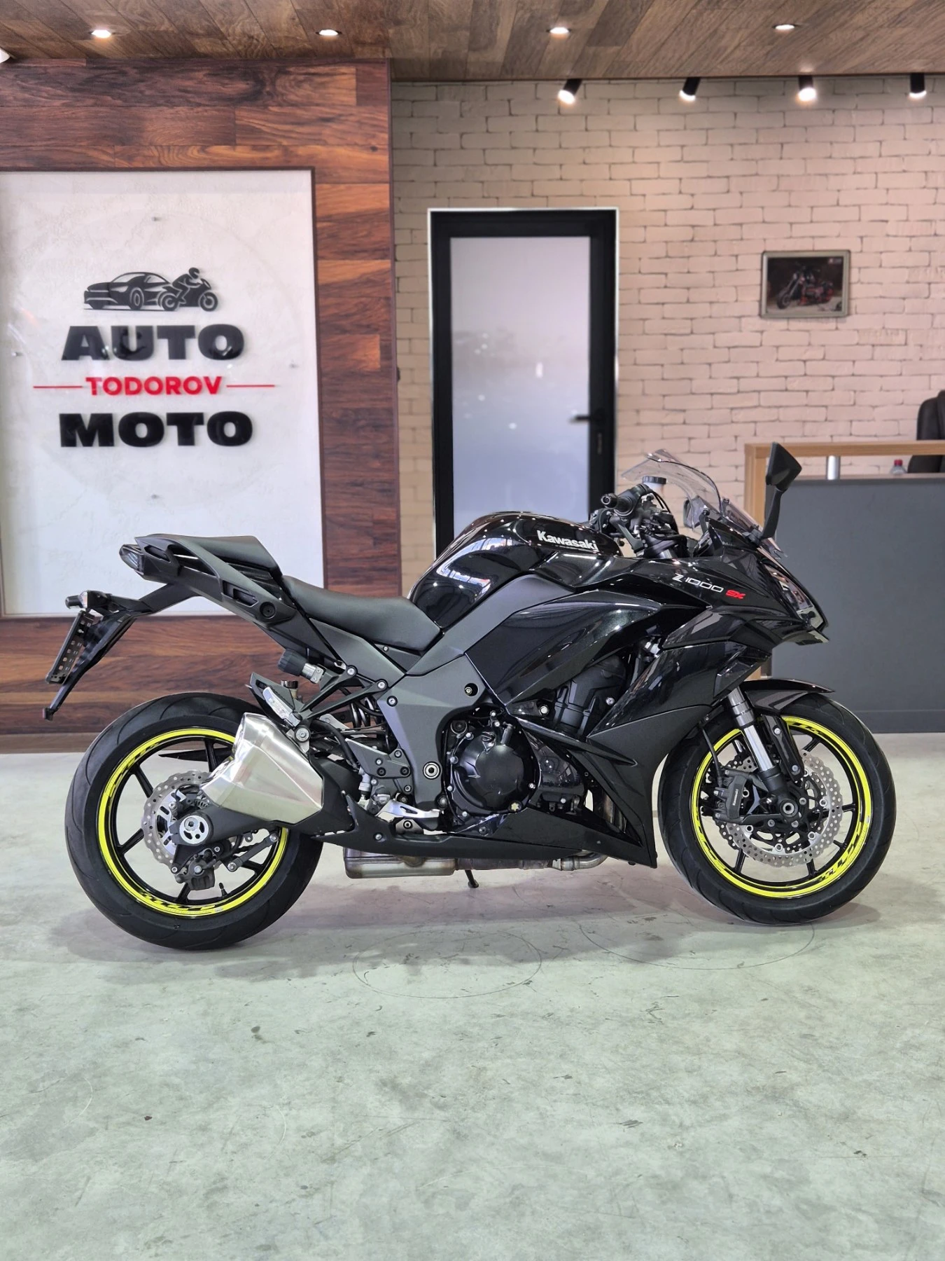 Kawasaki Z 1000SX ABS Нов внос от ШВЕЙЦАРИЯ!, снимка 8 - Мотоциклети и мототехника - 54919057