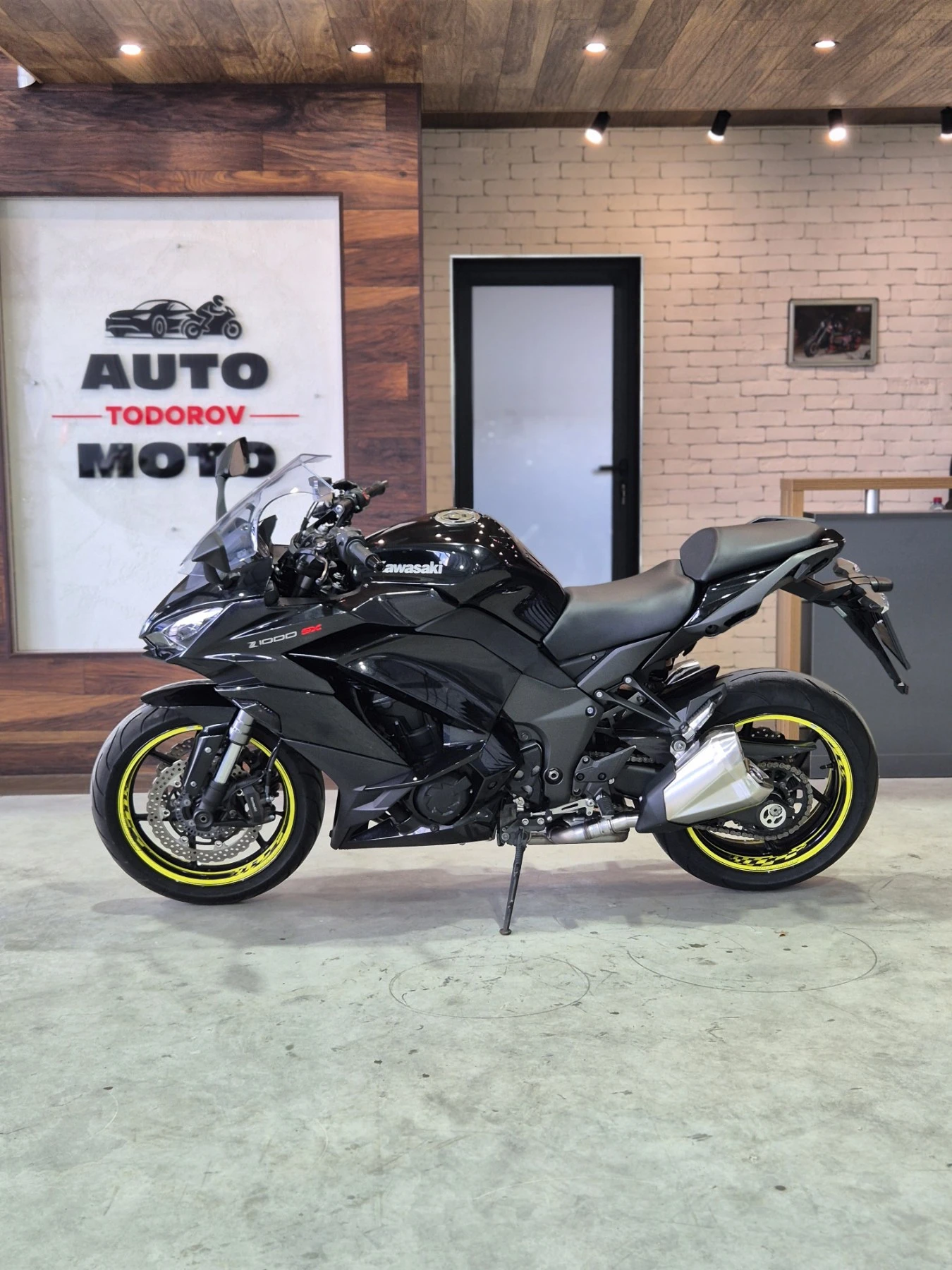 Kawasaki Z 1000SX ABS Нов внос от ШВЕЙЦАРИЯ!, снимка 4 - Мотоциклети и мототехника - 54919057