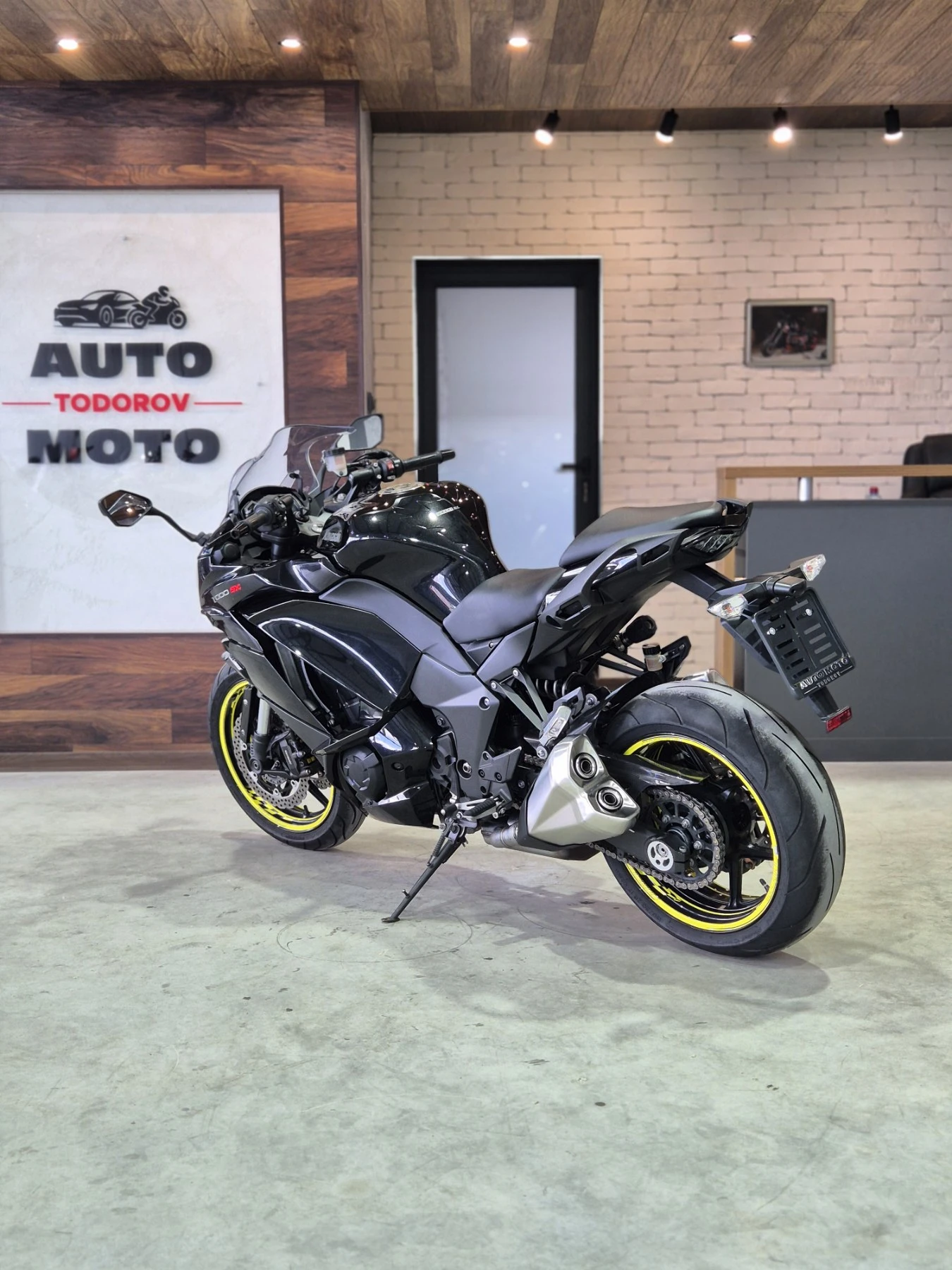 Kawasaki Z 1000SX ABS Нов внос от ШВЕЙЦАРИЯ!, снимка 5 - Мотоциклети и мототехника - 54919057