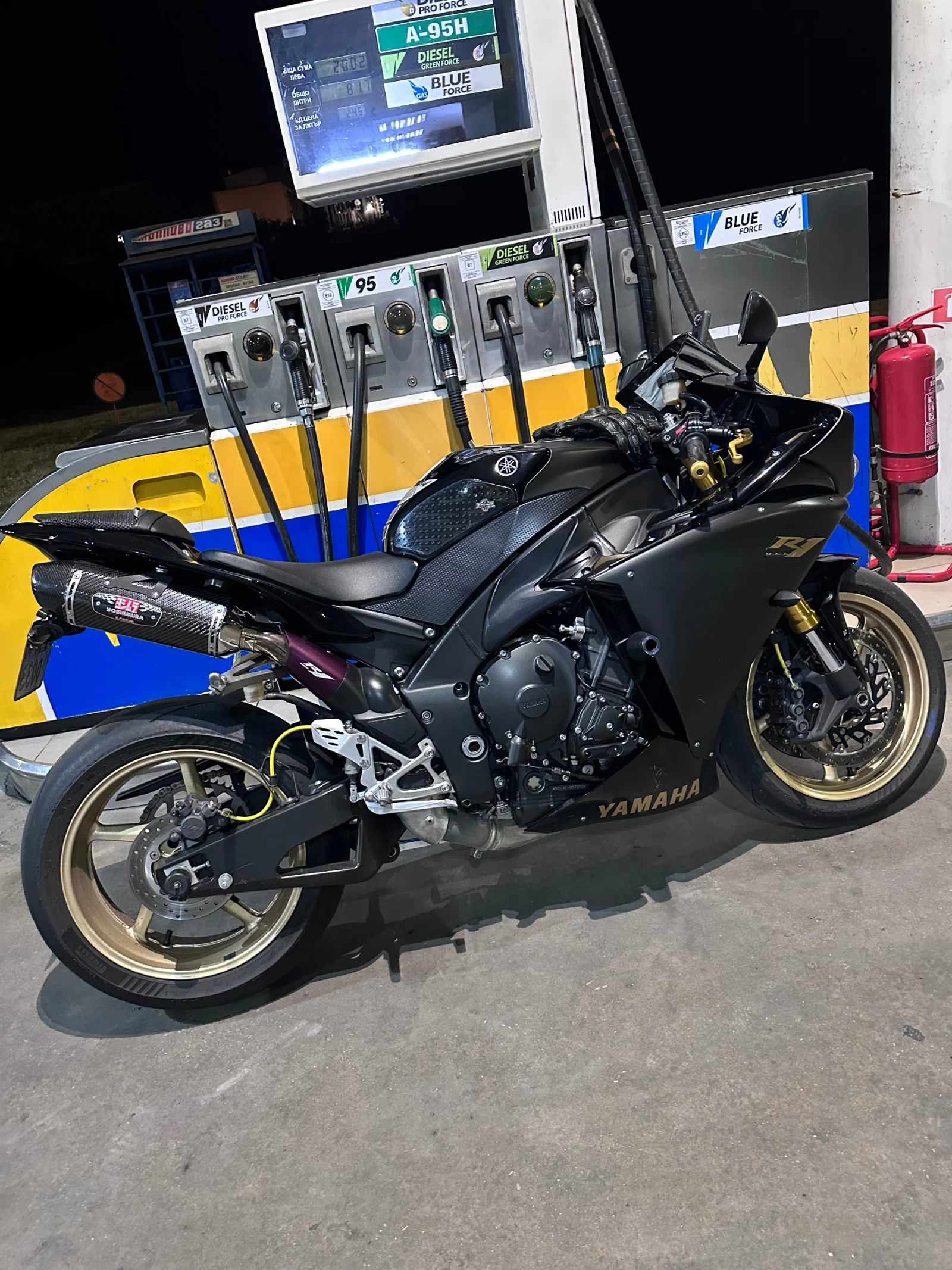 Yamaha YZF-R1, снимка 9 - Мотоциклети и мототехника - 55449405