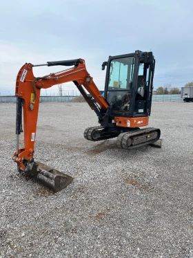 Багер Hitachi ZX26U, снимка 5