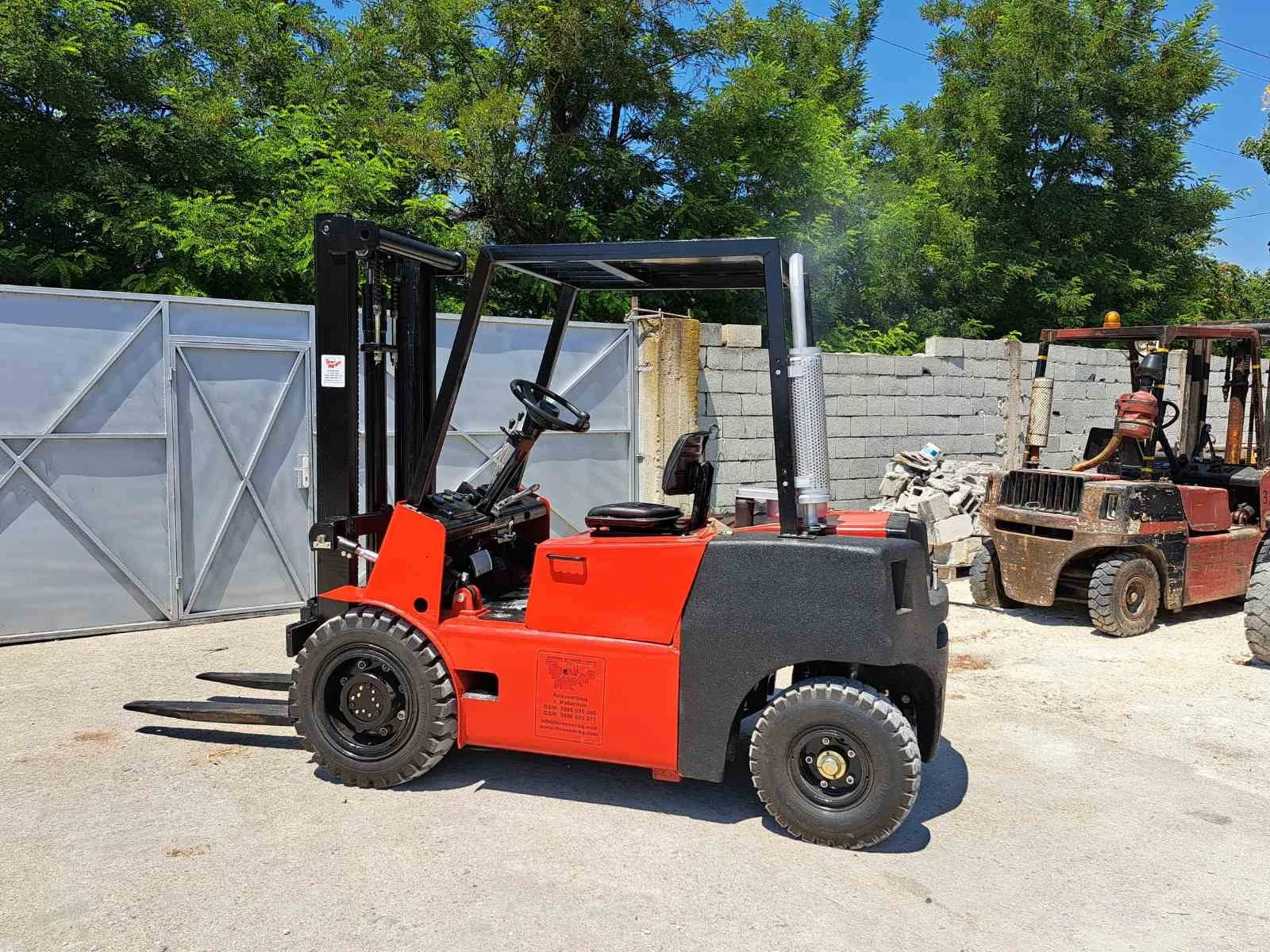  BT 3  | Mobile.bg   11