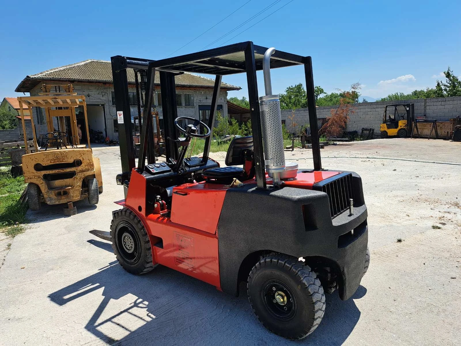  BT 3  | Mobile.bg   9