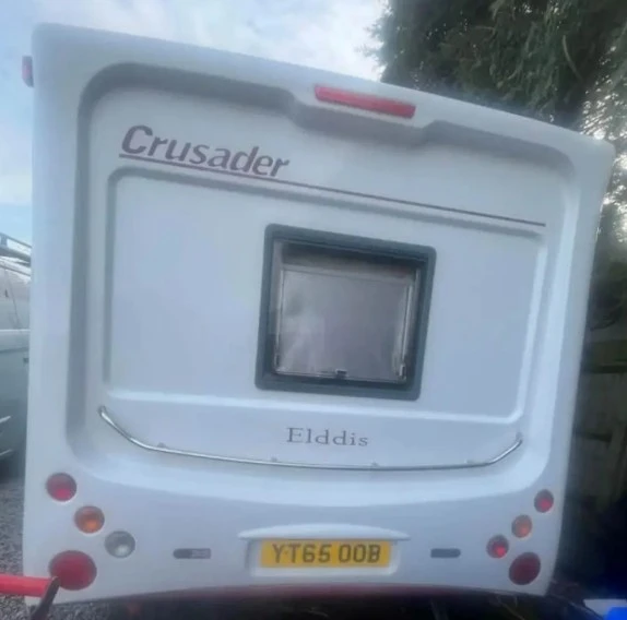 Каравана Eldis Crusader Sirocco 2005г., снимка 2 - Каравани и кемпери - 54043667