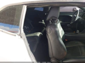 Dodge Challenger R/T PLUS - 12500 € / 24447.88 лв. - 86292862 10