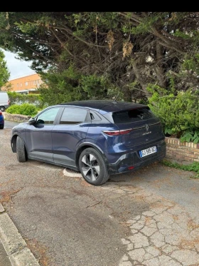 Renault Megane E-TECH EV60 220КС EQUILIBRE - 17800 € / 34813.77 лв. - 77570041 2